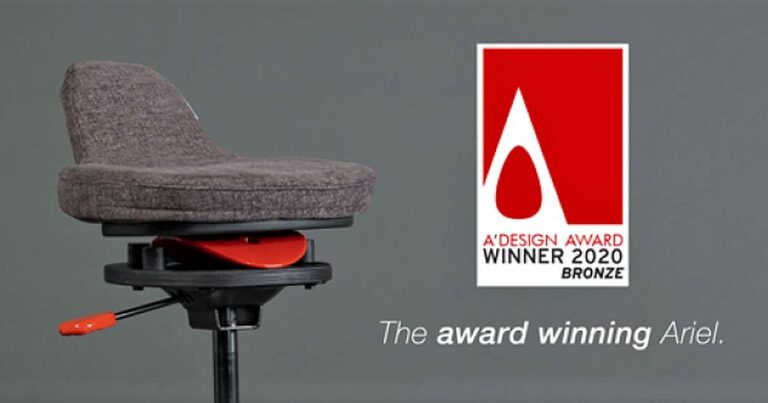Award-052820__ScaleWidthWzc1OF0