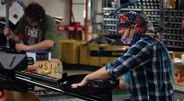 Benefits-Of-Working-With-A-Flexible-Contract-Manufacturer
